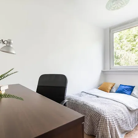 Citystay Mlodych Technikow Breslavia