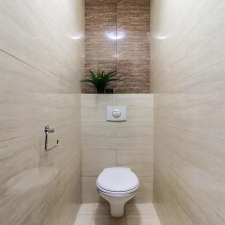 Citystay Mlodych Technikow Διαμέρισμα *